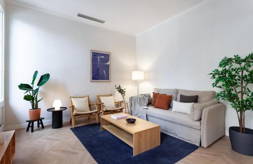 La Sagrada Familia Apartamento | Click&Flat Gaudi Dream II