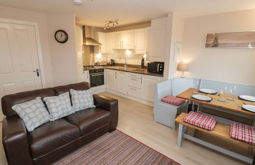 Whitby Cabaña | Clickety-Clack Cottage, WHITBY