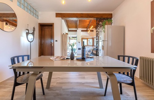 Santa Maria La Palma Villa | En Alghero Splendid Villa Elike Maripo, con piscina, para 12 personas.