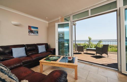 Pendine Casa | Cliff Haven