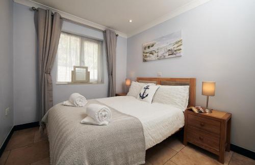 Pendine Casa | Cliff Haven