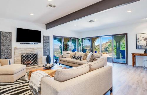 Palm Desert Casa | Cliff House - El Paseo Retreat with amazing views of Palm Desert city lights