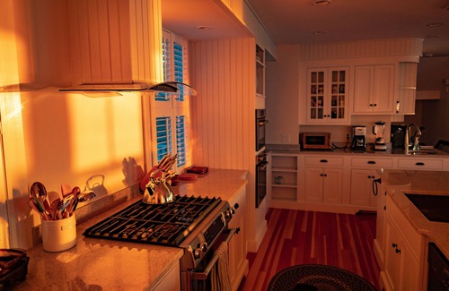 Plymouth Casa | Acantilado lado casa directamente en Cape Cod Bay con playa privada
