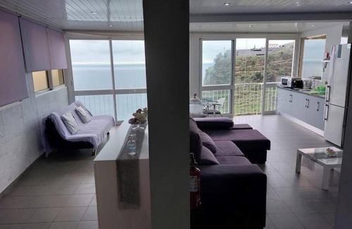Calheta Cabaña | Cliff House