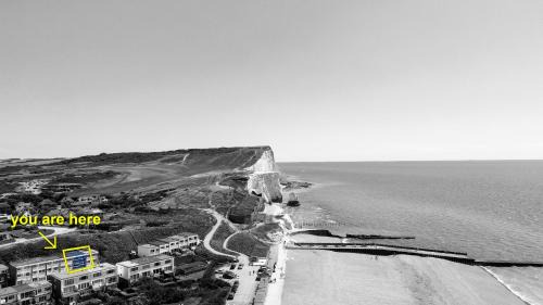 Seaford Casa | Cliff Rise