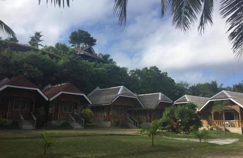 Larena Complejo | Cliff Side Beach Resort and Cottages