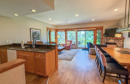 Tofte Casa | Cliffhouse 677 - Lutsen, MN - Cascade Vacation Rentals