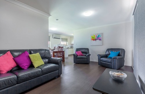 Harristown Hotel | Clifford Gardens Motor Inn