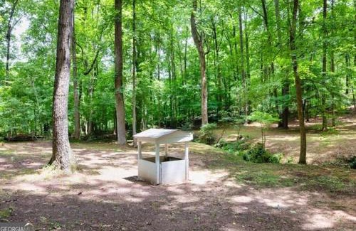 Loganville Casa | Clifford Guest House