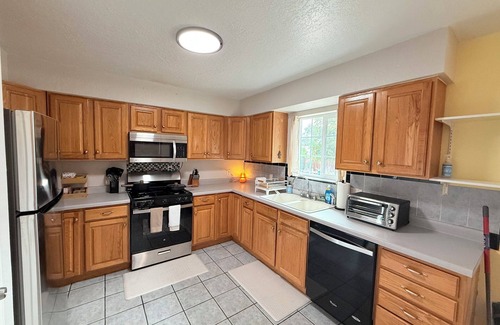 Farmington Casa | Cliffside Hideaway! Free Starbucks Gift Card Included!