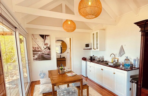 Plettenberg Bay Cabina | Clifftop Cabin with Ocean Views & Private Hikes