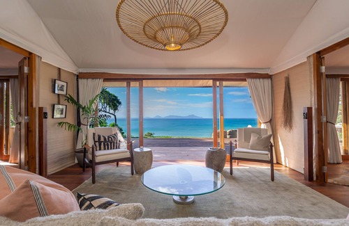 Mangawhai Heads Cabina | Clifftops - luxury tented lodge, sweeping views & beach, 90 mins from Auckland
