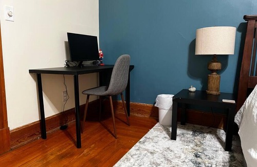 Clifton Heights Casa | Clifton Scenic Lodge: Prvt Hot Tub, Patio, Parking