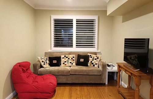 Mount Victoria Casa | Climbase - Entire guest suite in Mount Victoria, Australia