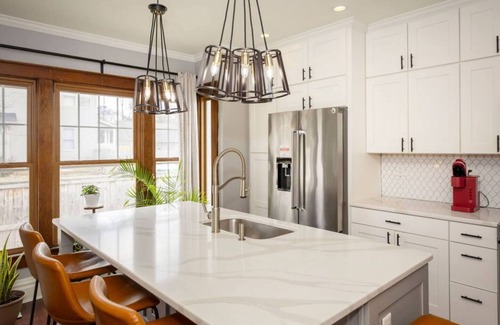 Clintonville Casa | Clintonville Comfort and Class