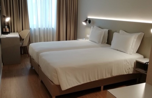 Vila Nova de Gaia Hotel | ClipHotel