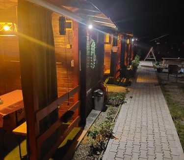 Dubova Cabina | Clisura Dunarii Casutele Danca