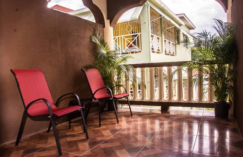 Discovery Bay Apartamento | ClockTower Apartments
