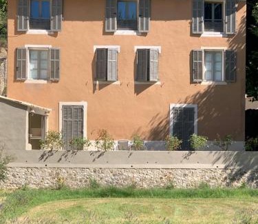 Riez Apartamento | Clos Augusta