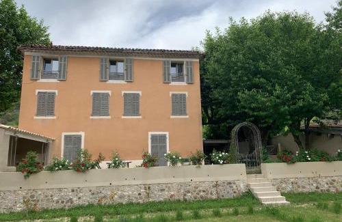 Riez Apartamento | Clos Augusta