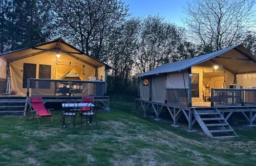 Saint-Ouen-des-Besaces Otro | Clos des Monts Tente Lodge Safari J