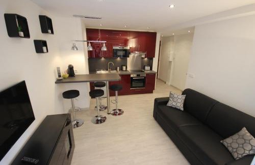 Riou - Petit Juas - Av de Grasse Apartamento | Close Palais - Calm - Brand New