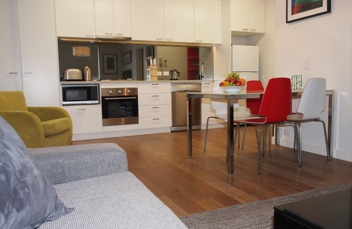 South Yarra Apartamento | cerca del Hospital Alfred, Chapel St, Prahran y 10 minutos en tranvía hasta el CDB
