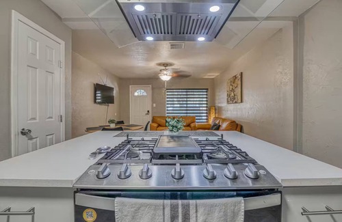 Downtown El Paso Casa | Close to All, Duplex B, Downtown, Comfortable,Safe