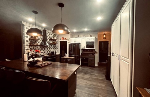 Lawrenceburg Casa | Close to ALL main distilleries Bourbon Trl HOT TUB