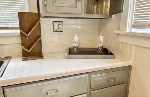 Monroeville Casa | Close to all things in Pittsburgh