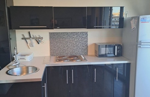 Cros-de-Cagnes Apartamento | Close to beach and local amenities