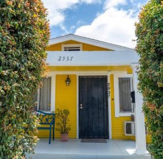 North Park Casa | Close to Beaches & Night Life - Maison D'oiseaux