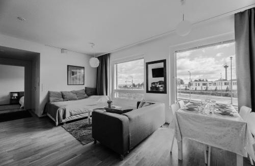 Tampere Apartamento | Close to center and Näsijärvi Lake - free parking, AC, and two double beds