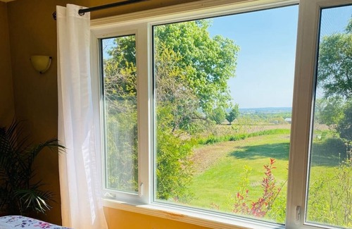 Clearview Casa | Close to Creemore, Wasaga, Mad River Golf, Blue Mtn!