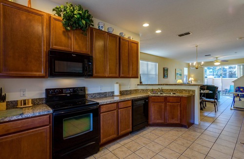 Crestwynd Bay Casa | Unidad 20- casa de 3 recamaras 7645