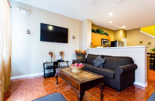 Crestwynd Bay Casa | Unidad 9- casa de 3 dormitorios 7625
