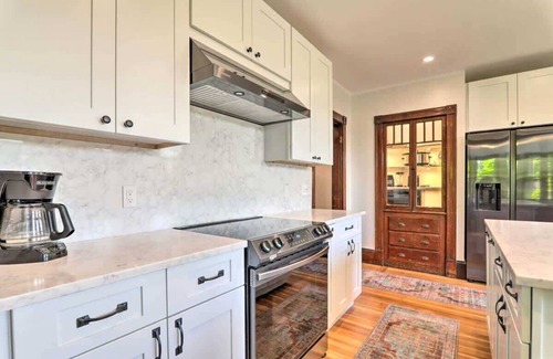Salem Condominio | Close to Downtown and Family-Friendly!
