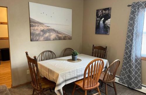 Superior Casa | Close to Duluth! Centrally Located-Lake Superior Minutes Away!