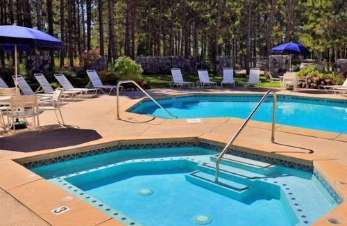 Harbor Springs Condominio | Condominio 115 - Condominios Trout Creek