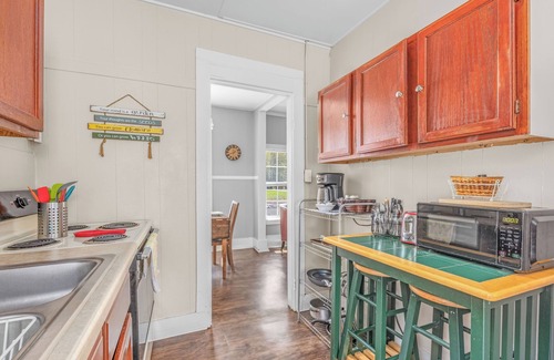 East Florence Casa | Close to the Hospital & Downtown, Dogs Welcome + Fee
