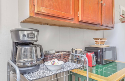 East Florence Casa | Close to the Hospital & Downtown, Dogs Welcome + Fee