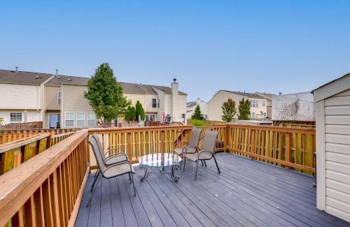 Rossville Casa | Close to Hospital and White Marsh! Rosedale Townhome