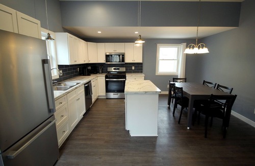 Grand Rapids Casa | Close to Hospitals, Downtown, Walk to Restaurants