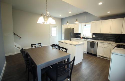 Grand Rapids Casa | Close to Hospitals, Downtown, Walk to Restaurants