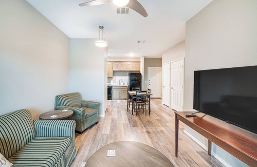 Bonham Apartamento | Close to Lakes & Museums: Bonham Vacation Rental