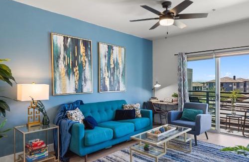 Desert View Village Apartamento | Close to Mayo Hospital - Dedicated Workspace & Pool - Shopping - S331