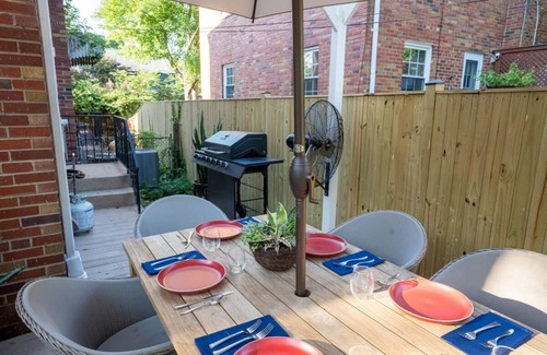 Del Ray Casa | Close to Old Town Alexandria And All Things DC