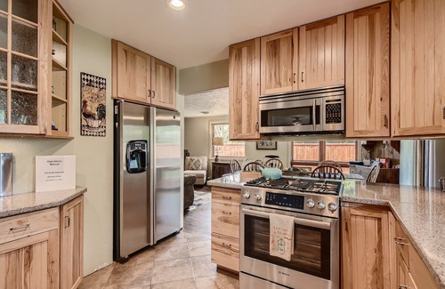 Fort Collins Casa | Cerca del casco antiguo y muchos lugares para bodas (RV y mascotas están bien)