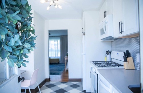 Grandview Heights Apartamento | Close to OSU | Off Street Parking | Walkable Neighborhood