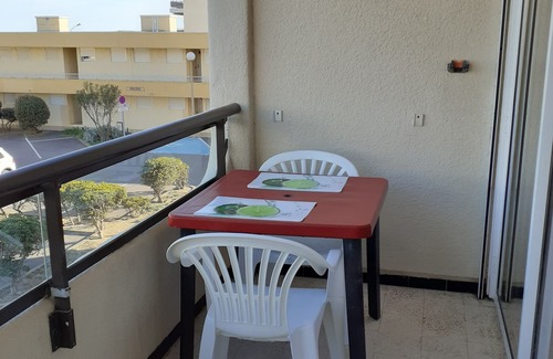 Port-la-Nouvelle Apartamento | CERCA DE LA PLAYA para 2 o pareja con niños pequeños